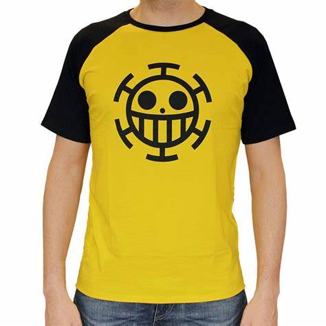 Camiseta - One Piece Trafalgar Law - Emina Shop Online